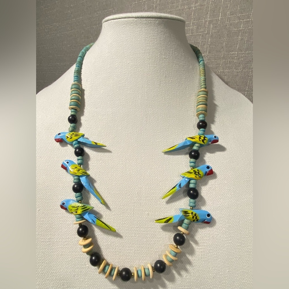 Wooden Beaded Tropical Bird Necklace - Picture 1 of 3